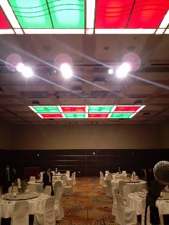 �z�e�������