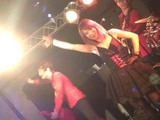 ���C�u�ʐ^