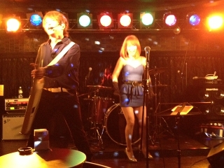 ���C�u�ʐ^